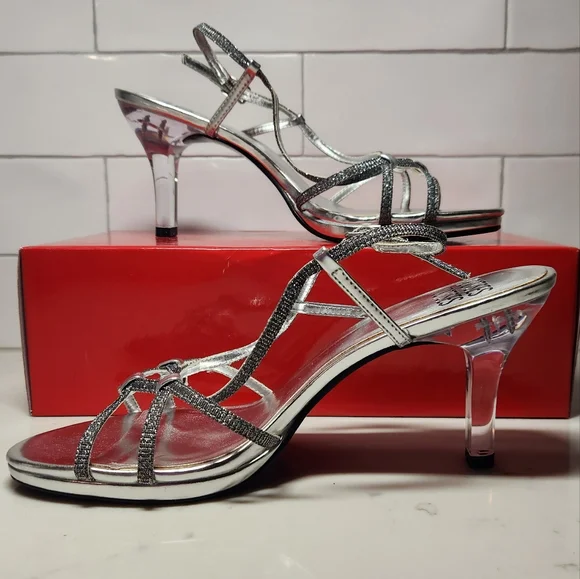 Mootsies Tootsies Shoes Mootsies Tootsies Silver Sandals